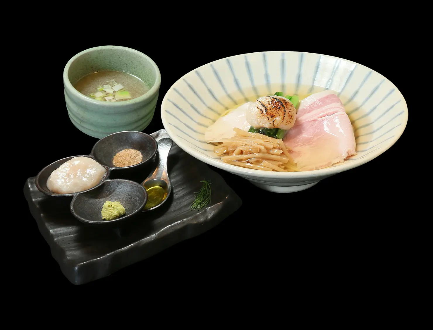 Tokyo Style Noodle ほたて日和|帆立の昆布水つけ麺(白)〜北海道猿払村産帆立使用〜(東京都千代田区)