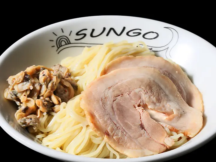 牛っっとアサリの潮つけ麺
