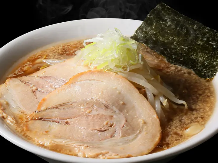 麺処 遊 背脂煮干らーめん
